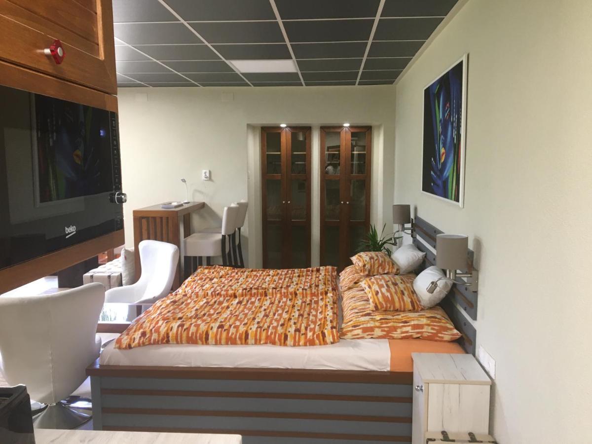 Aparthotel E 14 Berekfürdő Exterior foto